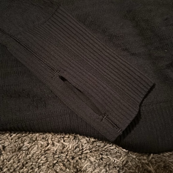 Lululemon Hooded Pull Over - Picture 3 of 4